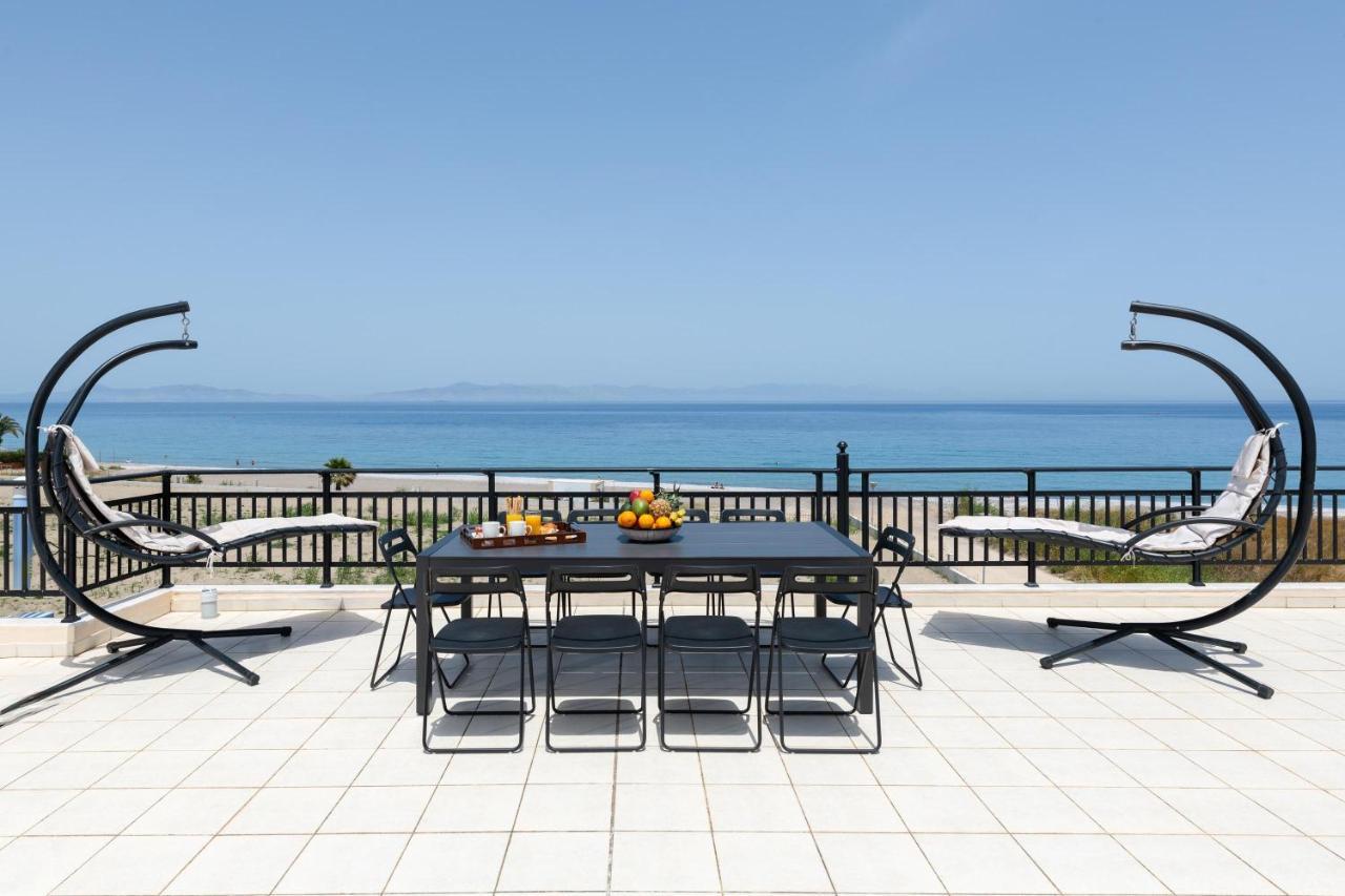 White&Blue Luxury Suites Ialysos  Exterior photo